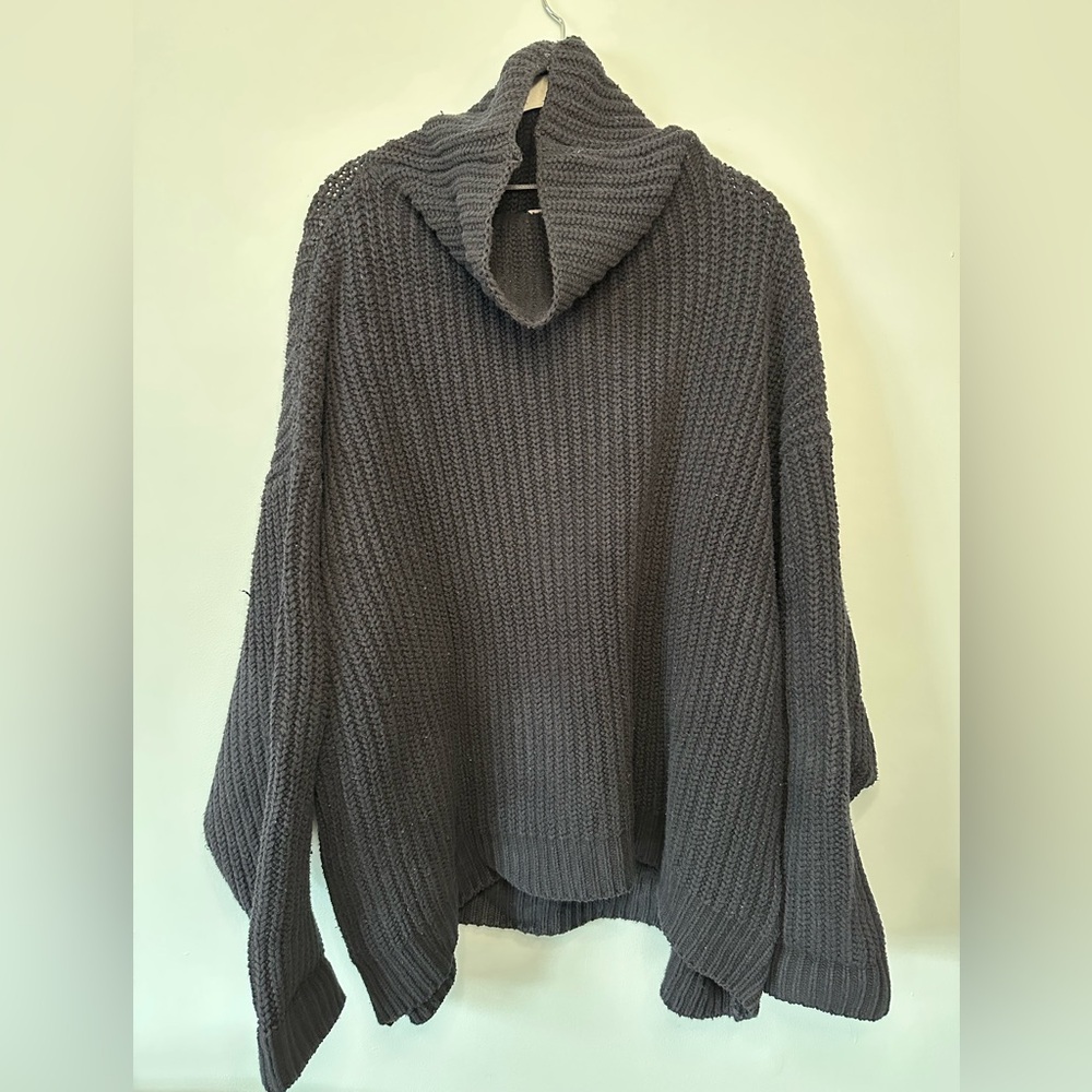 Free People // Chunky Oversized Sweater